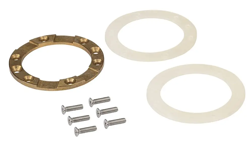 Flanschringsatz bestehend aus einem metallenen Ring und zwei transparenten Dichtungsringen, begleitet von sechs Befestigungsschrauben, von der Marke Grünbeck.